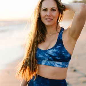 ZYIA Navy Hendrix Light n Tight Strappy Bra